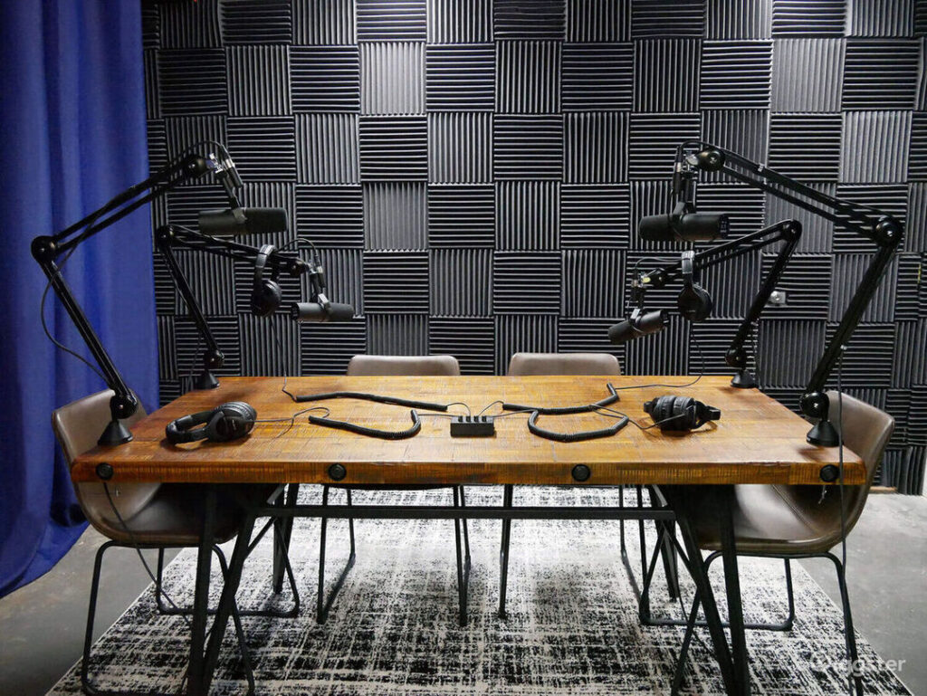 Busisiwe Kunene o rwela ṱari podcast yawe Precious Moments